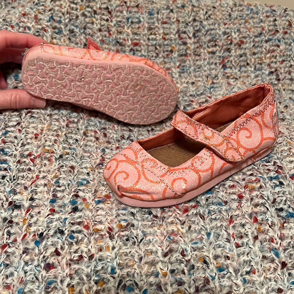 Toms toddler shoes